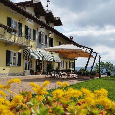 Agriturismo Cascina Rabalot Diano d'Alba Exterior photo