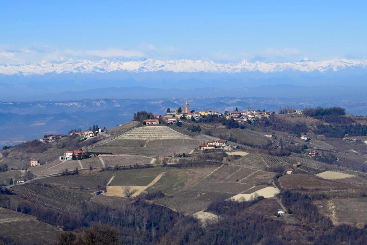 Agriturismo Cascina Rabalot Diano d'Alba Exterior photo